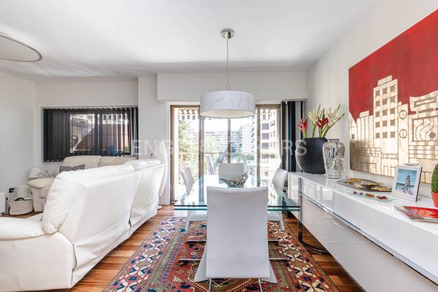 Apartamento en Venta en Calle Julio Palacios en La Paz