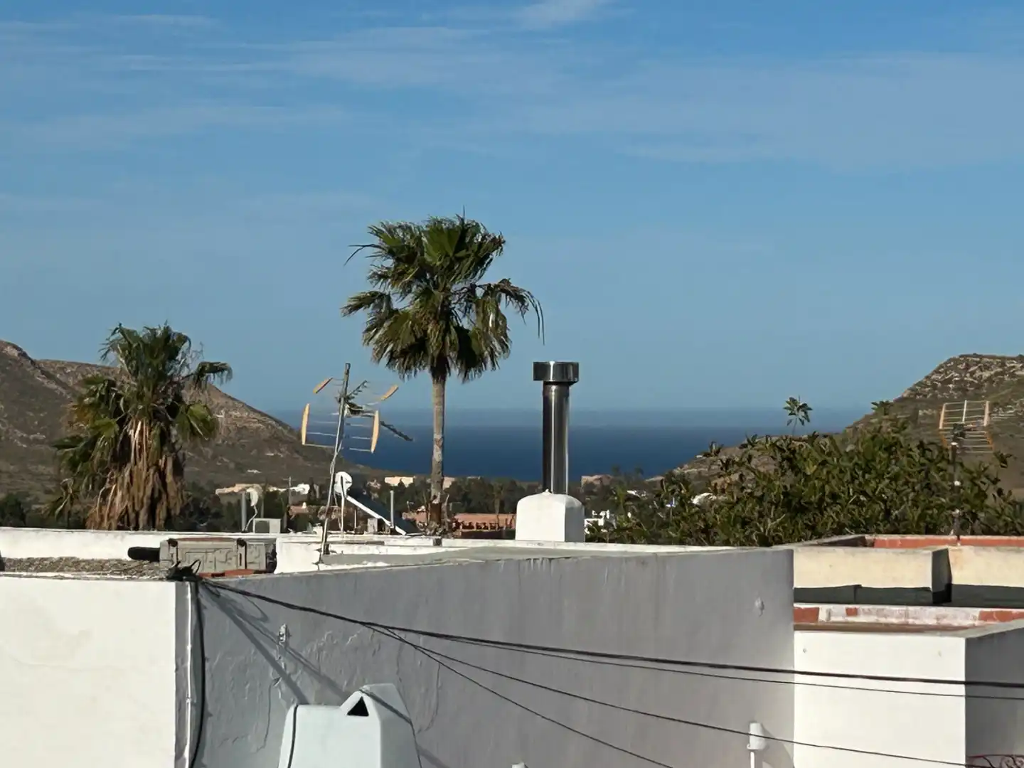Vista exterior de Casa o xalet en venda en Níjar amb Moblat i Alarma