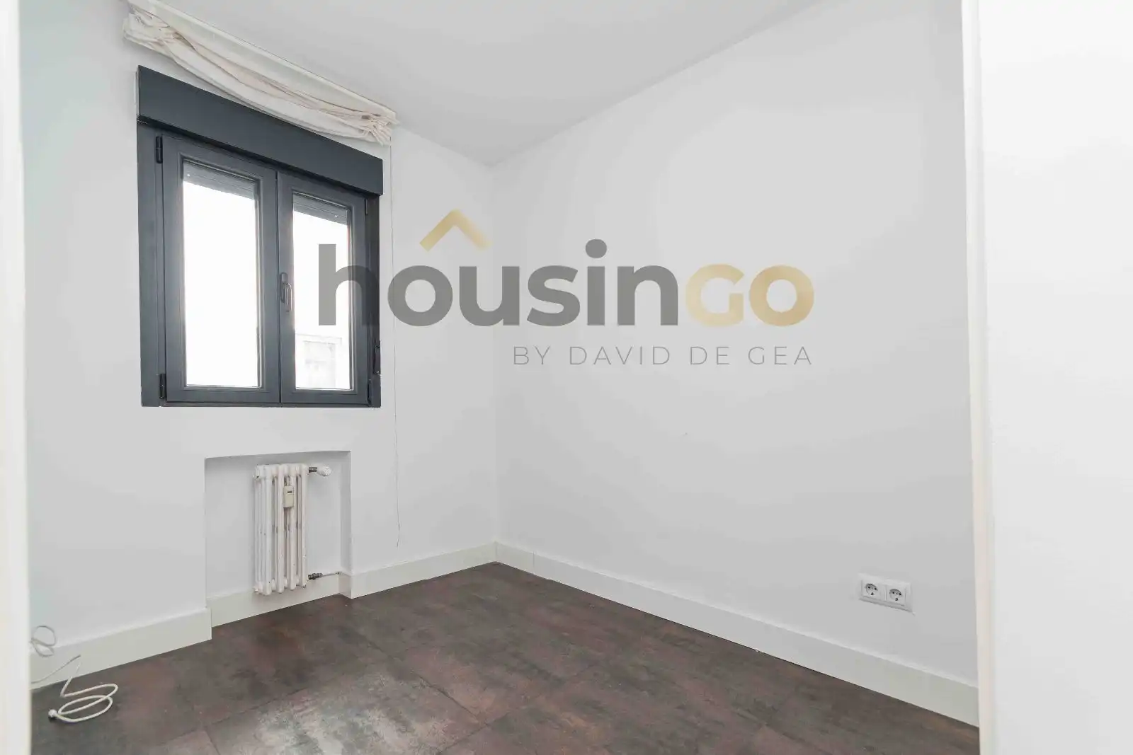 Bedroom of Flat for rent in Madrid  with Air Conditioner, Heating and Terrace