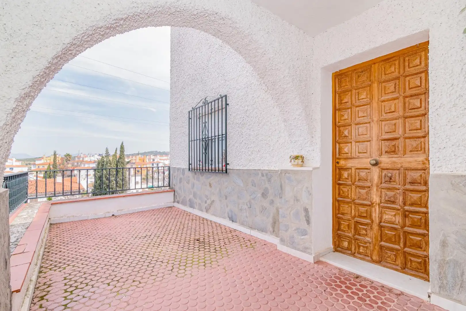 Casa o chalet en venta en Peligros con Terraza, Piscina y Amueblado