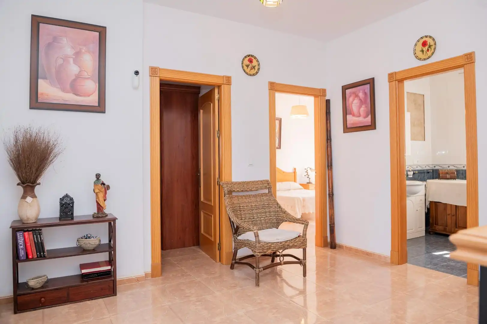 Houses for sale in Cuevas Bajas  with Air Conditioner, Terrace and Storage room