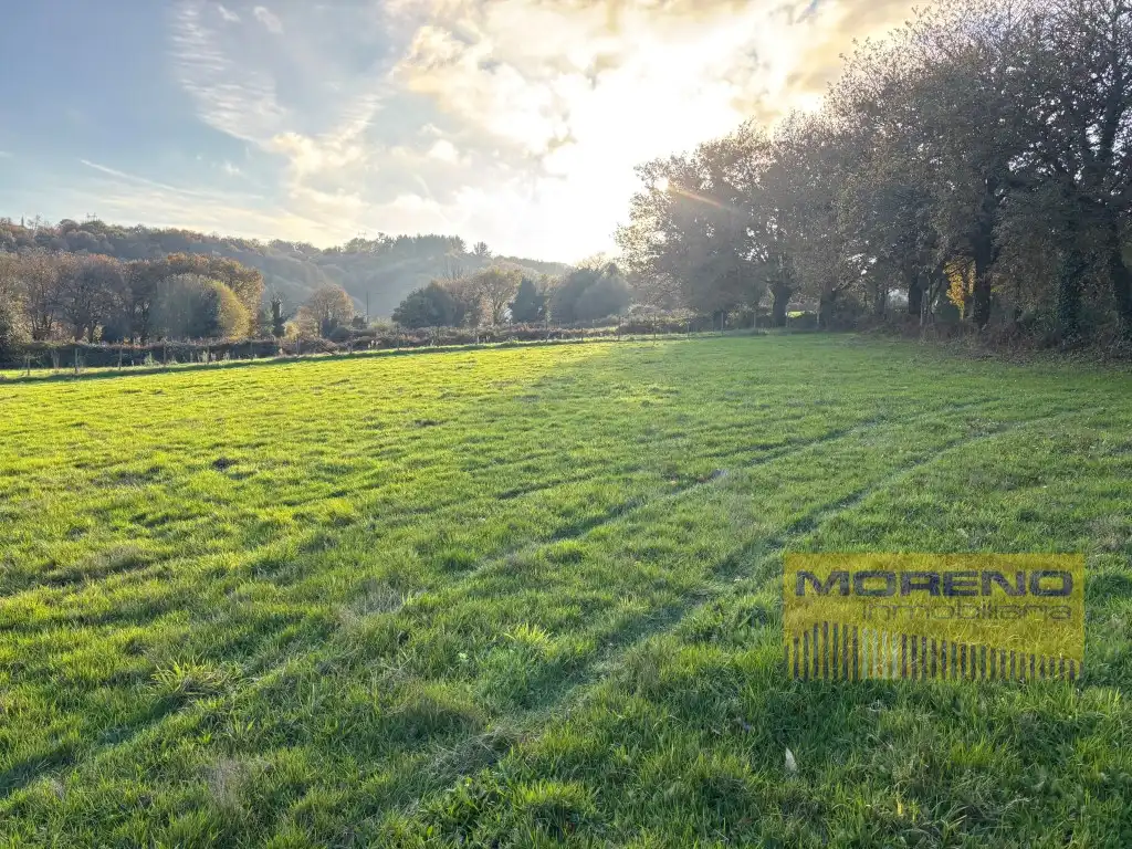 Finca rústica en venda en Sarria