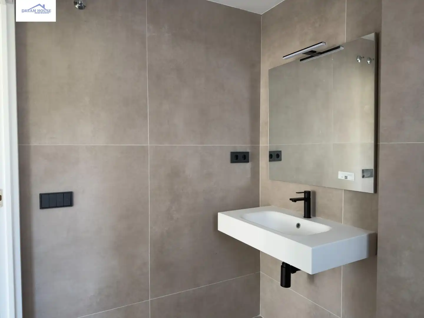 Bathroom of Flat for rent in Alella  with Heating and Community pool