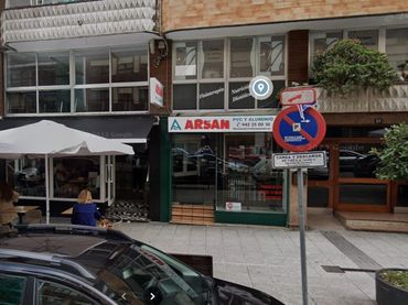 Business premises to rent in CALLE FLORANES 37, 1º C 37