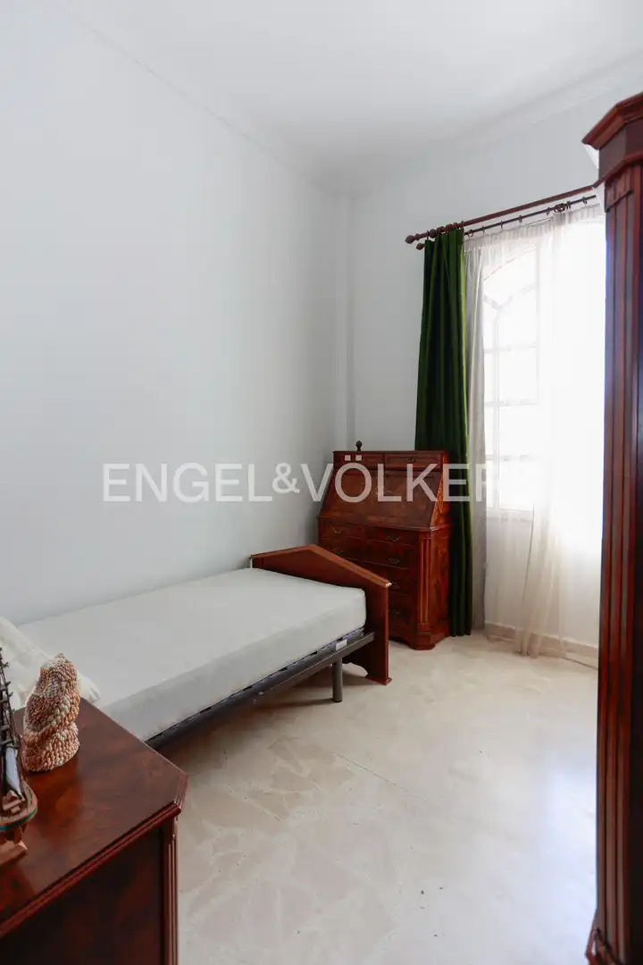 Habitación de Casa o chalet en venta en Los Palacios y Villafranca con Aire acondicionado, Calefacción y Jardín privado