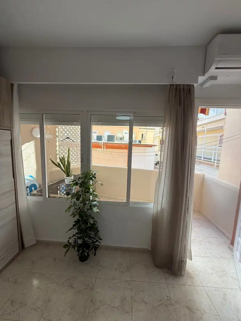 Terraza de Estudio de alquiler en Torremolinos con Aire acondicionado, Calefacción y Terraza
