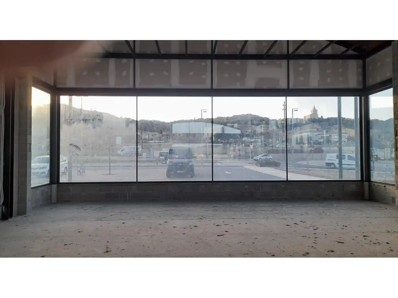 Vista exterior de Nave industrial en venta en Mont-ras