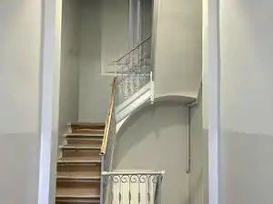 Erdgeschoss zum Verkauf in Badalona mit Privatgarten und Abstellraum