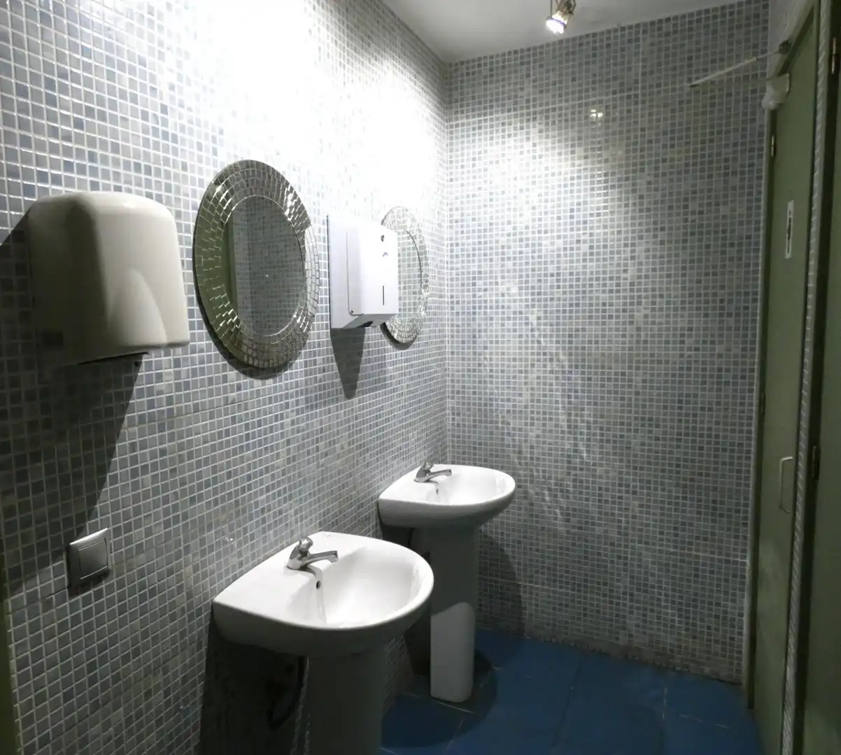 Business premises for sale in Ciutat Vella, imagen 18