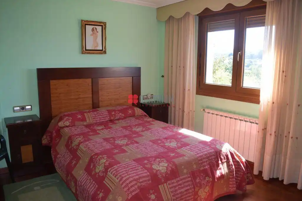 Casa o xalet en venda a Chantada, A Baña