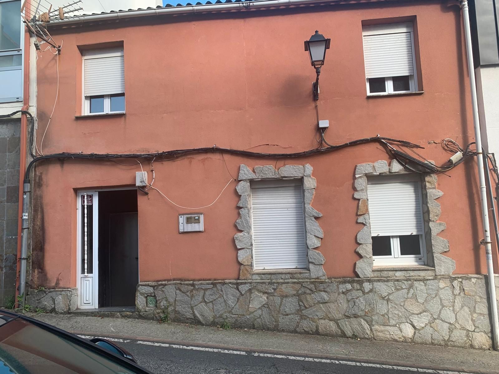 Vista exterior de Casa o xalet en venda en Ferrol amb Alarma