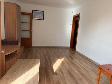 Pis amb balcó en venda a Sant Narcís