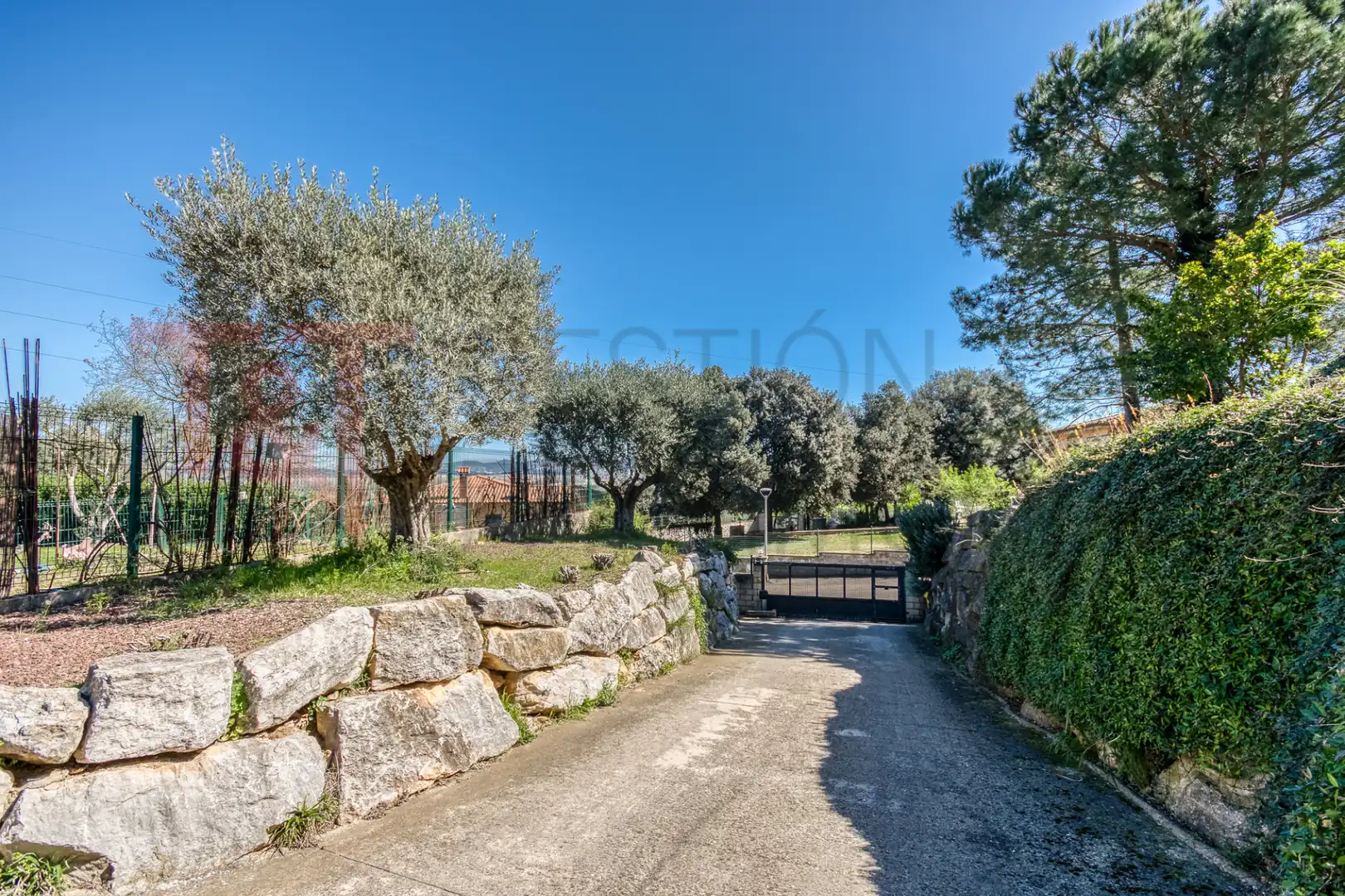 Houses for sale in Carrer de la Vil-la Romana, 27, Bescanó
