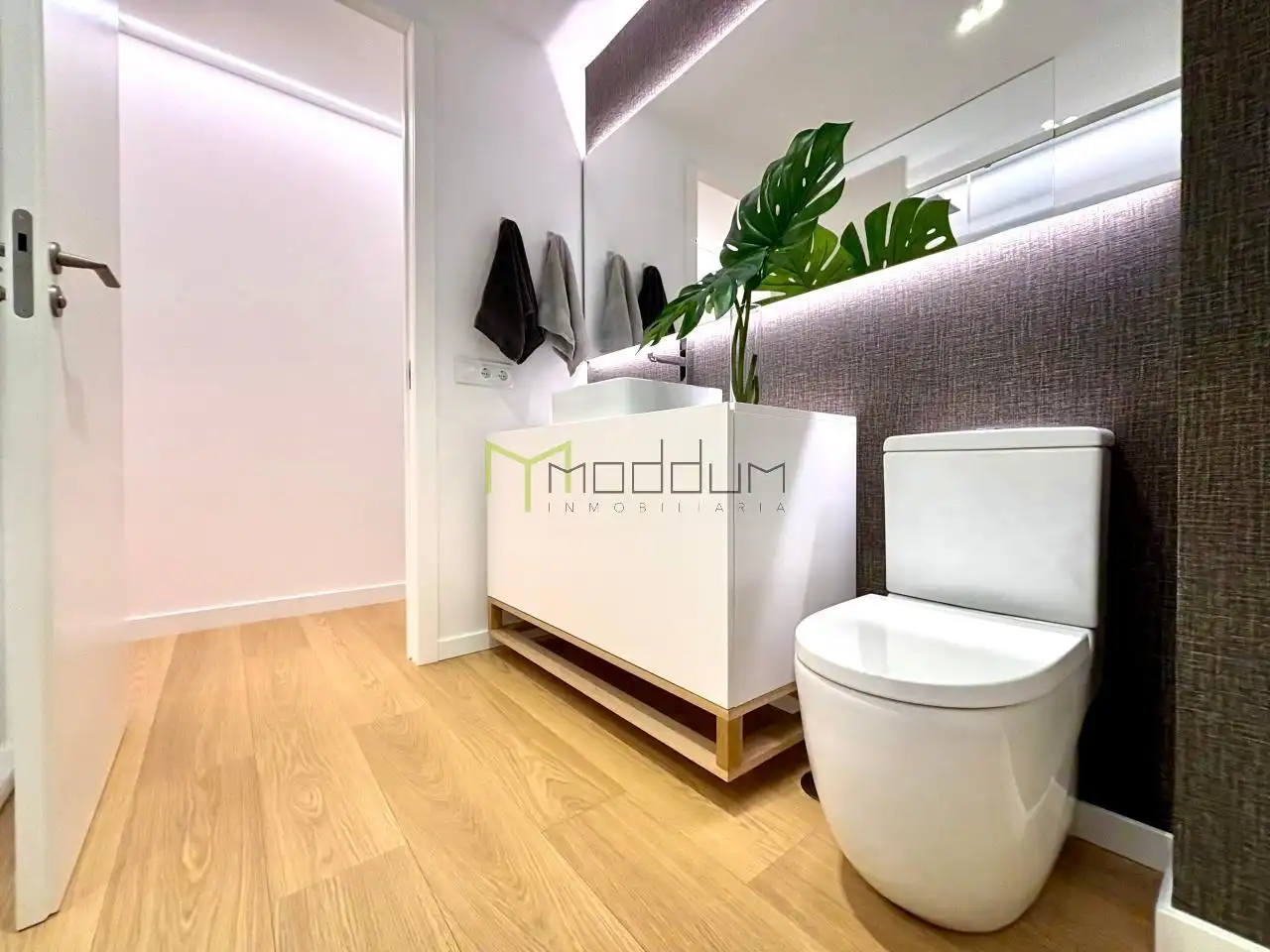 Badezimmer von Maisonette zum Verkauf in Santiago de Compostela  mit Heizung, Abstellraum und Möbliert