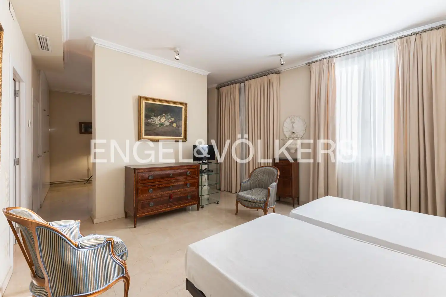 Habitación de Piso en venta en Valencia con Aire acondicionado, Calefacción y Balcón