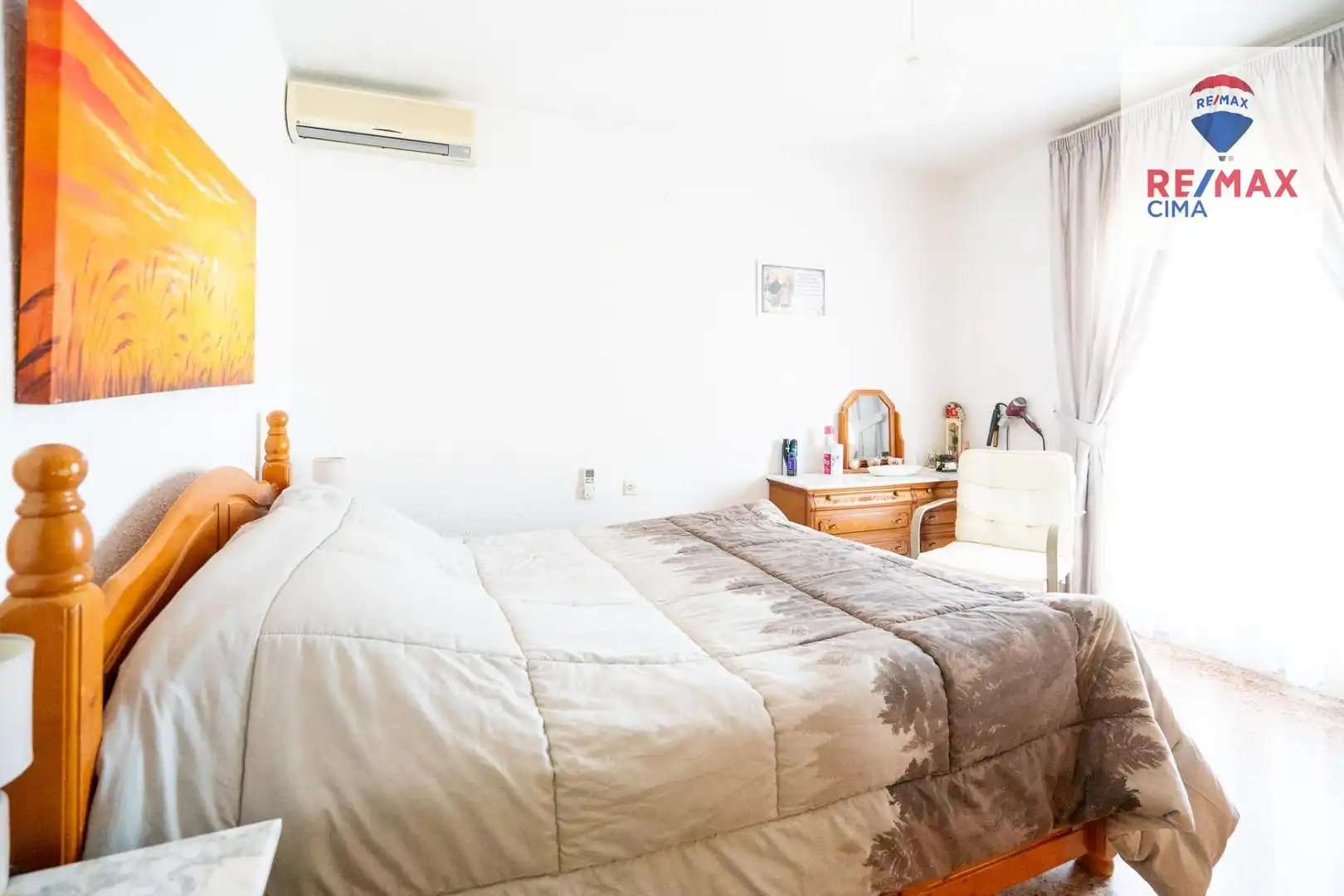 Habitación de Casa adosada en venta en Cuevas del Campo con Aire acondicionado, Calefacción y Terraza