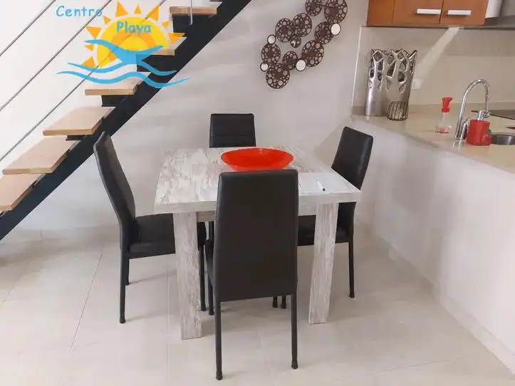 Dúplex en venda a Moncófar Pueblo