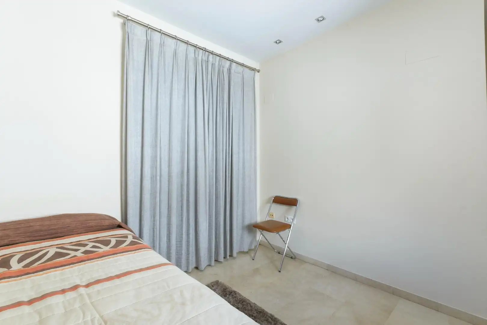 Dormitori de Àtic en venda en Gandia amb Aire condicionat, Calefacció i Terrassa