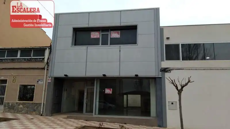 Nau industrial en venda a Castalla