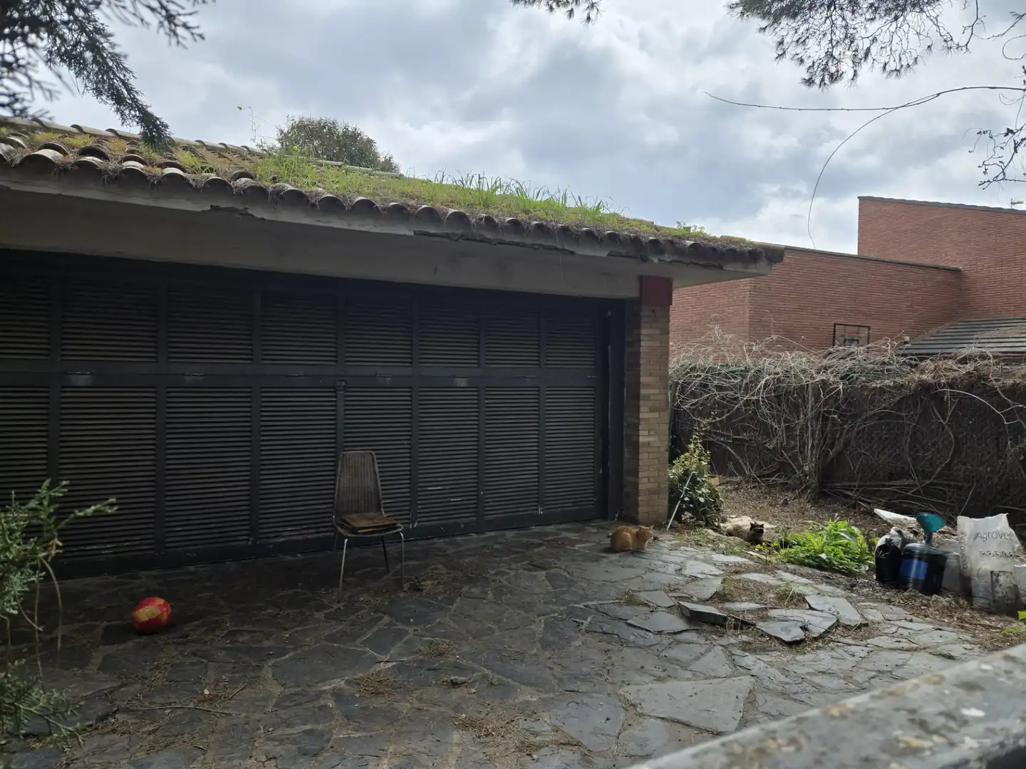 Vista exterior de Casa o xalet en venda en Begues amb Calefacció, Jardí privat i Parquet