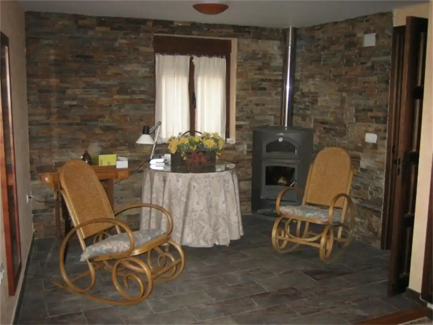 Houses for sale in Baides  with Air Conditioner and Furnished
