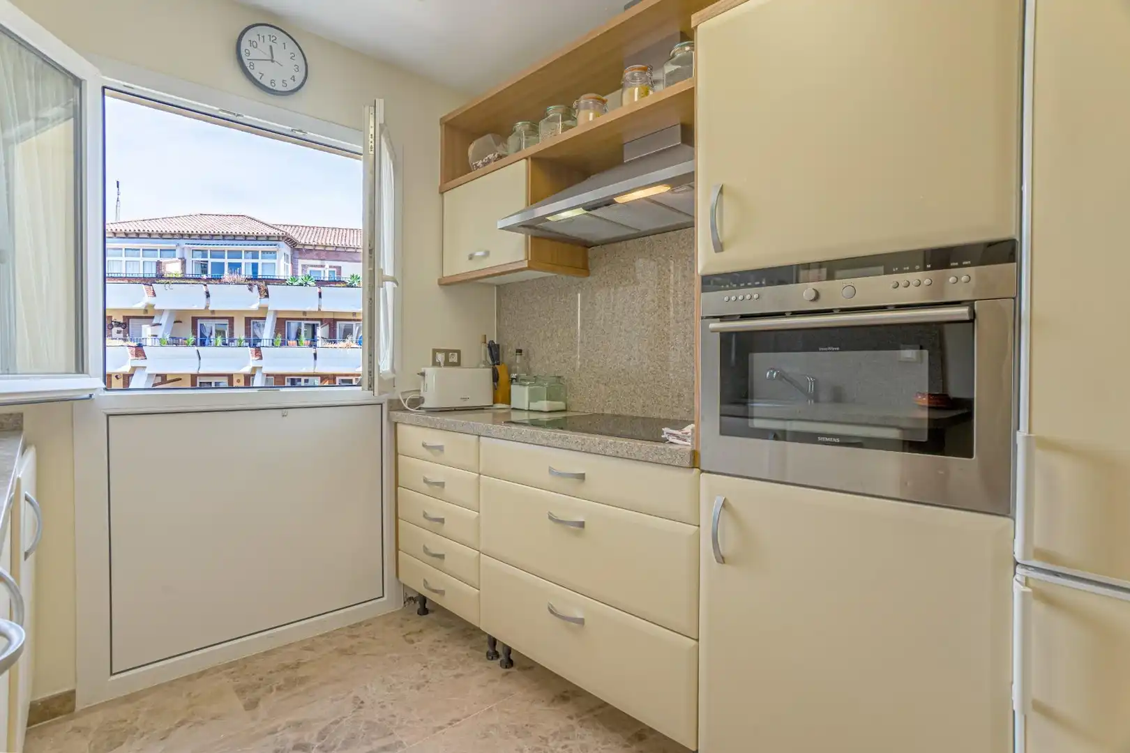 Ático en venta en Calle Severiano Ballesteros de Riviera, Riviera del Sol