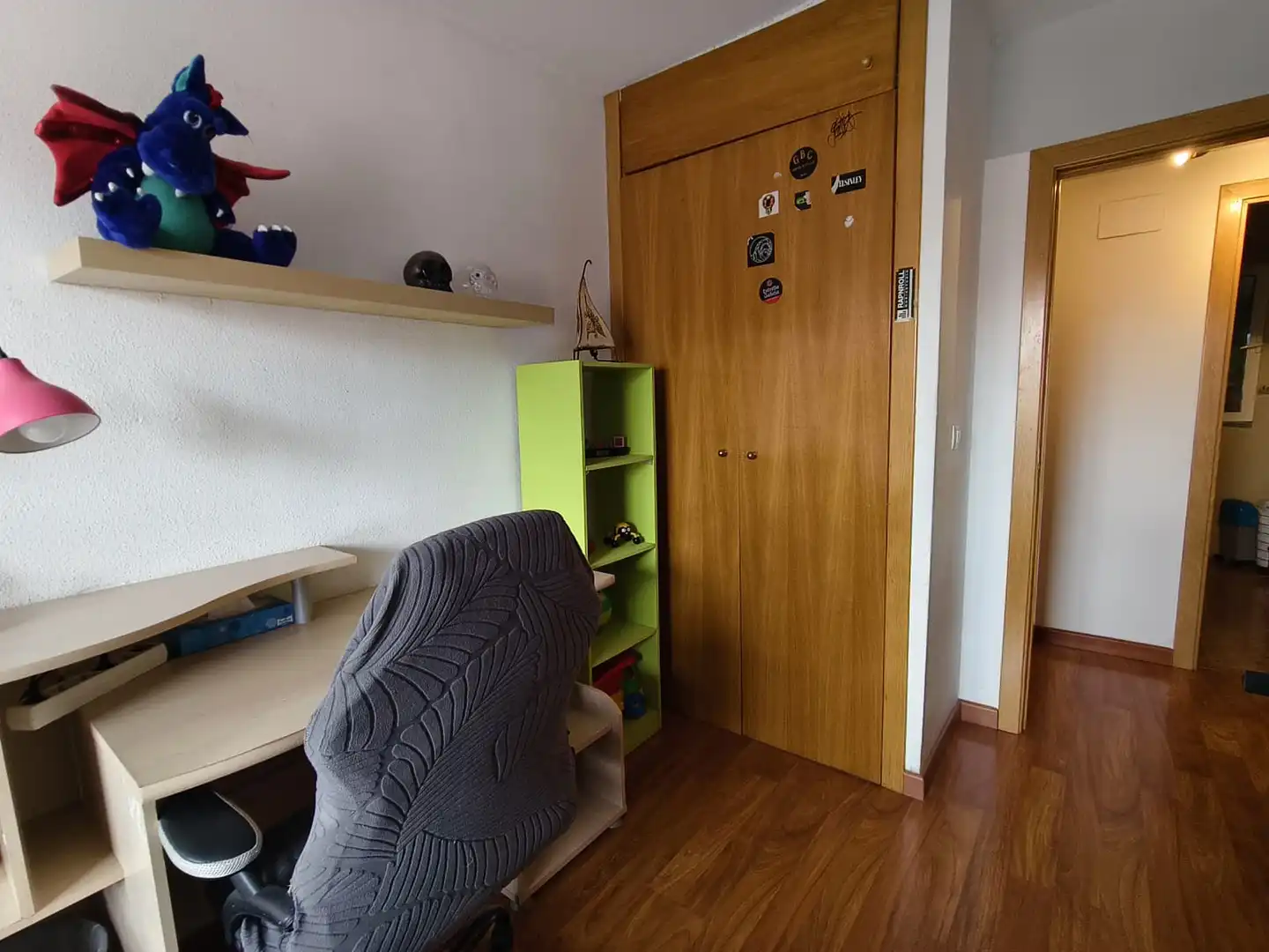 Habitación de Piso en venta en Alicante / Alacant con Aire acondicionado, Amueblado y Balcón
