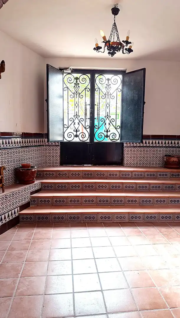 Casa o xalet en venda en Guadalupe amb Jardí privat i Terrassa