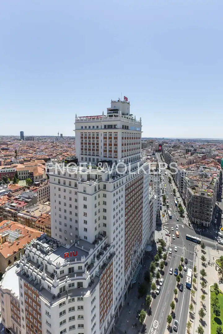Außenansicht von Wohnung zur Miete in Madrid mit Heizung