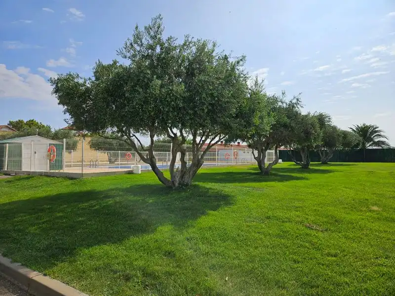 Jardín de Casa adosada en venta en Peralta / Azkoien con Aire acondicionado, Calefacción y Jardín privado