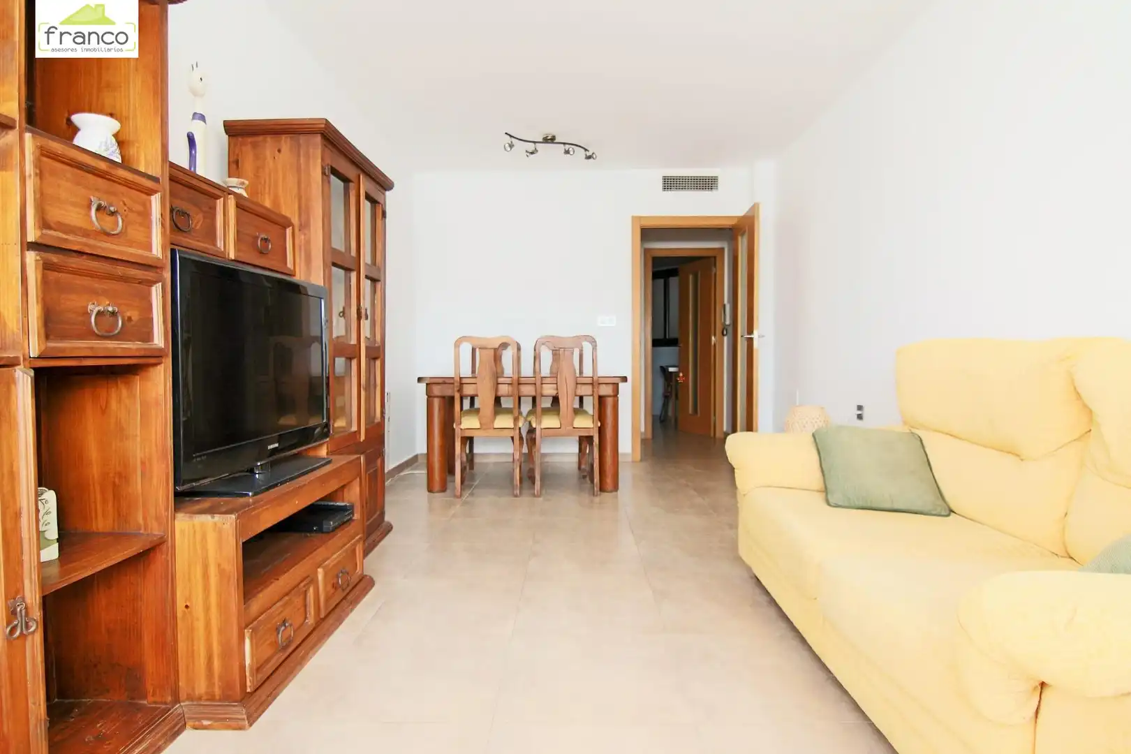Living room of Apartments for rent in Murcia  with Air Conditioner and Furnished