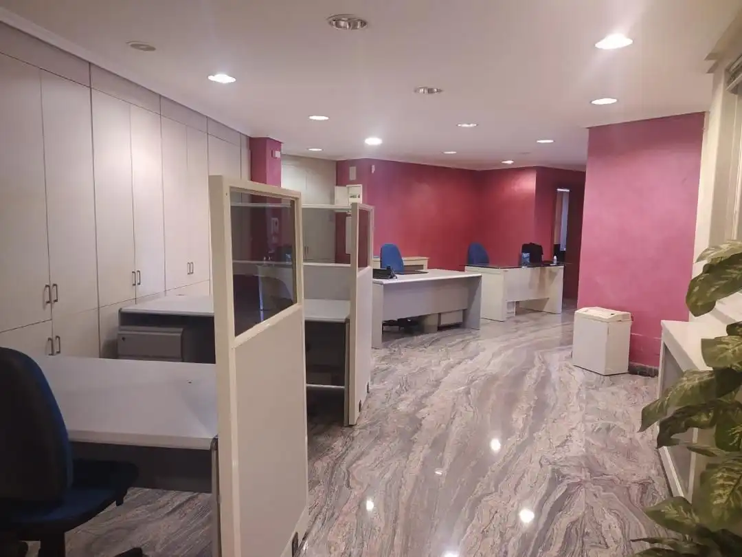 Wohnung zum Verkauf in A Coruña Capital  mit Klimaanlage, Heizung und Abstellraum