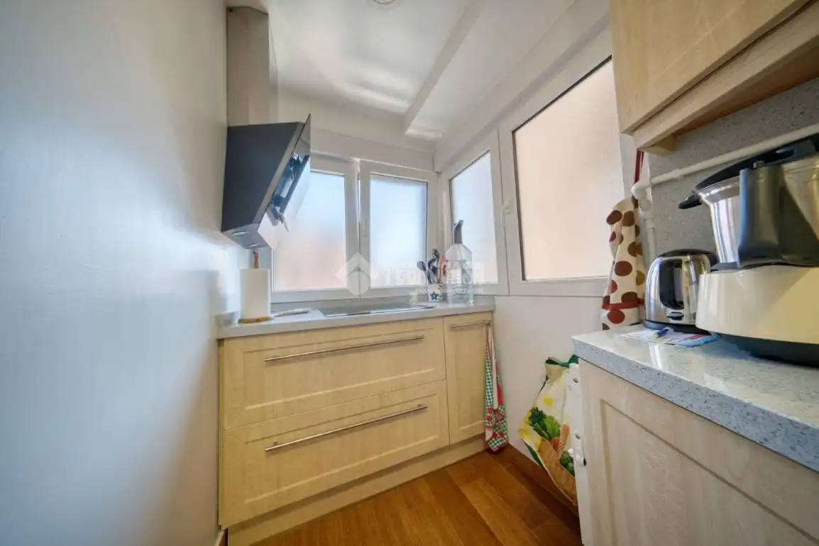 Cocina de Piso en venta en Valladolid con Calefacción y Parquet