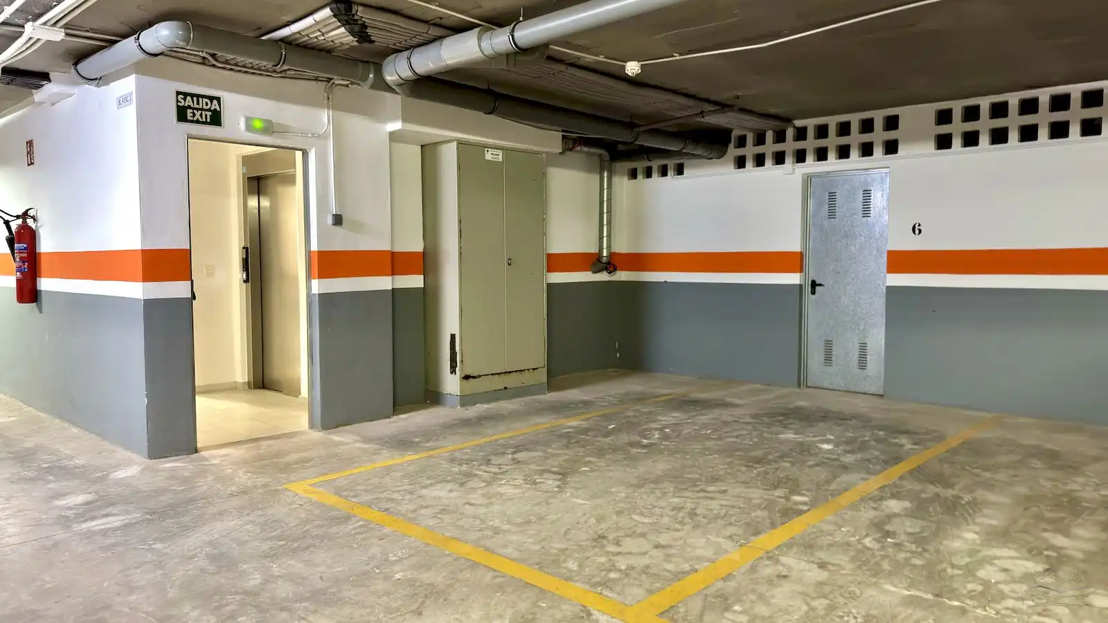 Parking of Apartments for sale in Jávea / Xàbia  with Air Conditioner, Heating and Private garden