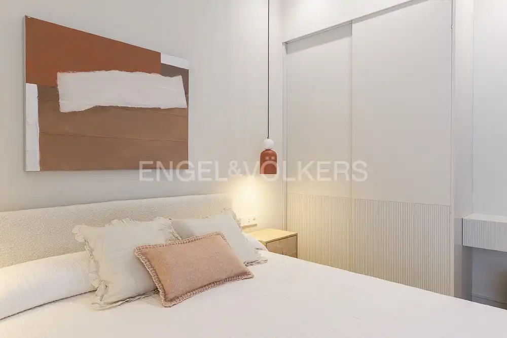 Habitación de Ático de alquiler en Valencia con Aire acondicionado, Calefacción y Terraza