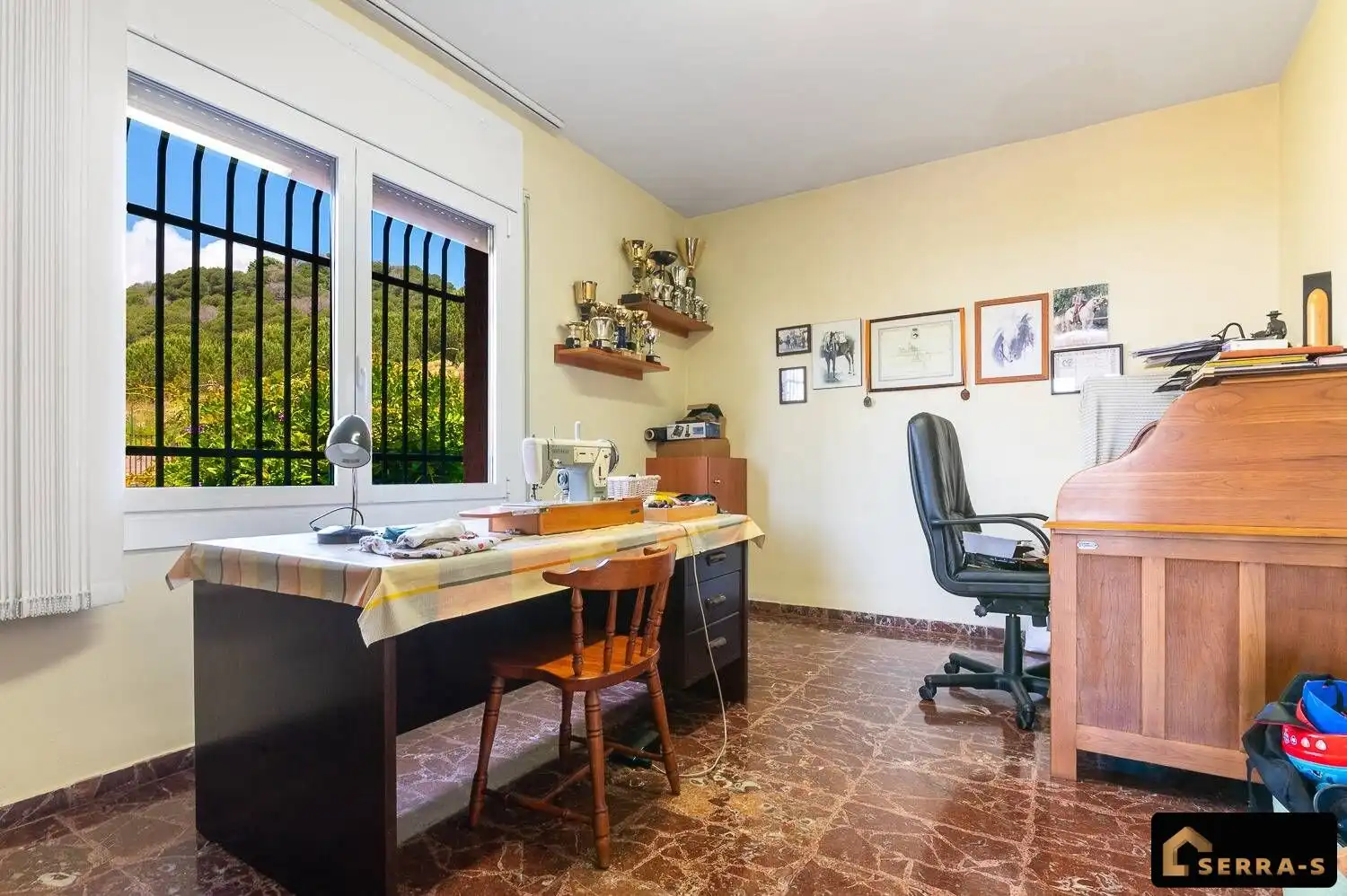 Casa rústica amb terrassa en venda a Nucli Urbà, imagen 40