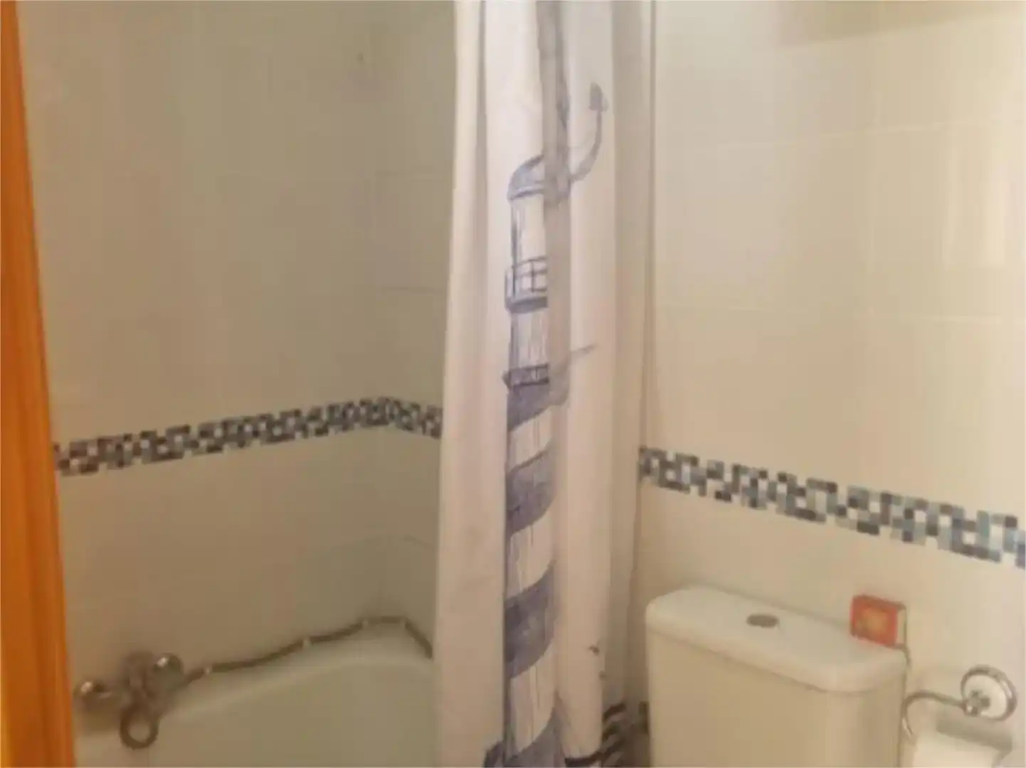 Bany de Casa o xalet en venda en Cordovín