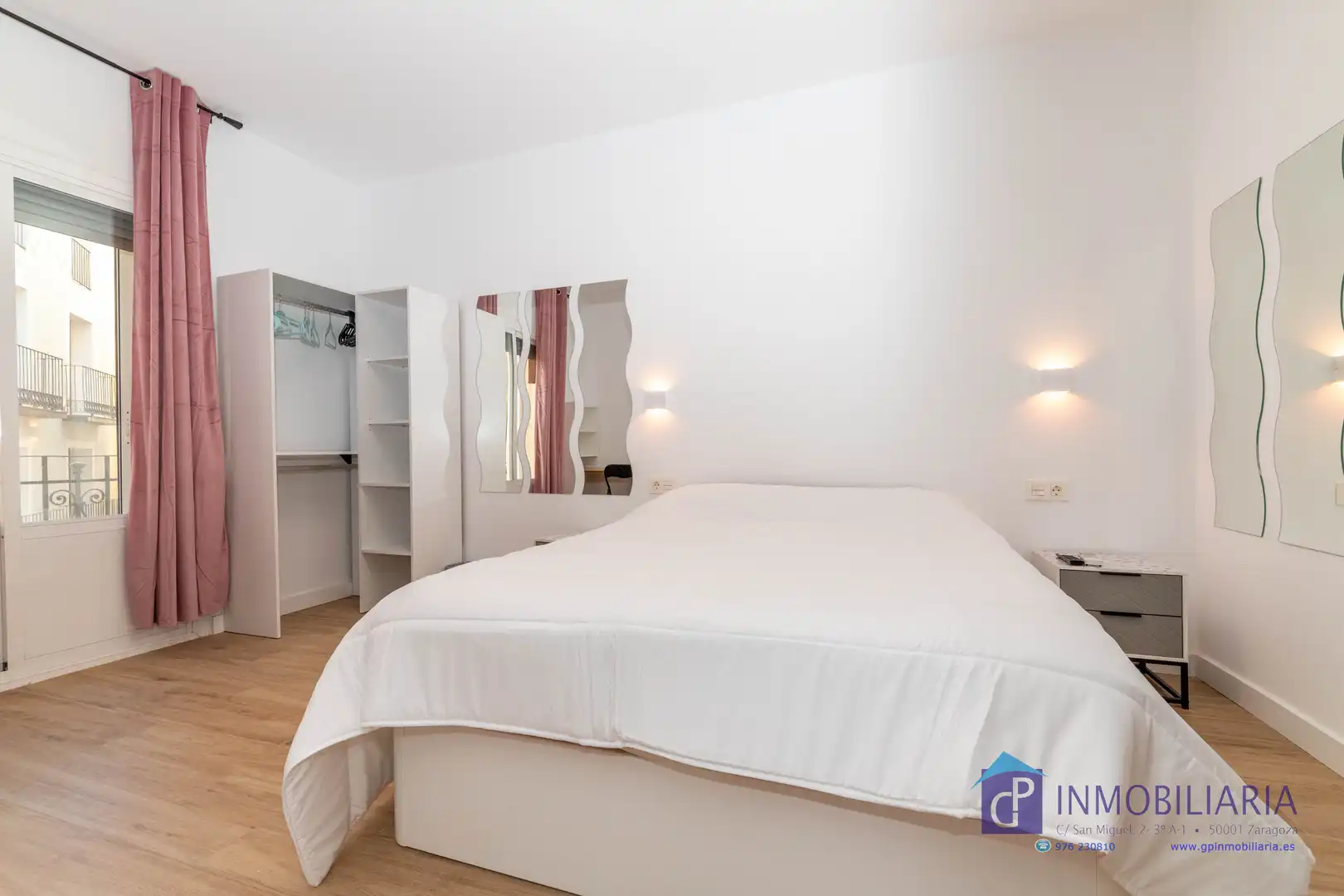 Flat for sale in Calle de Santiago, Alfonso