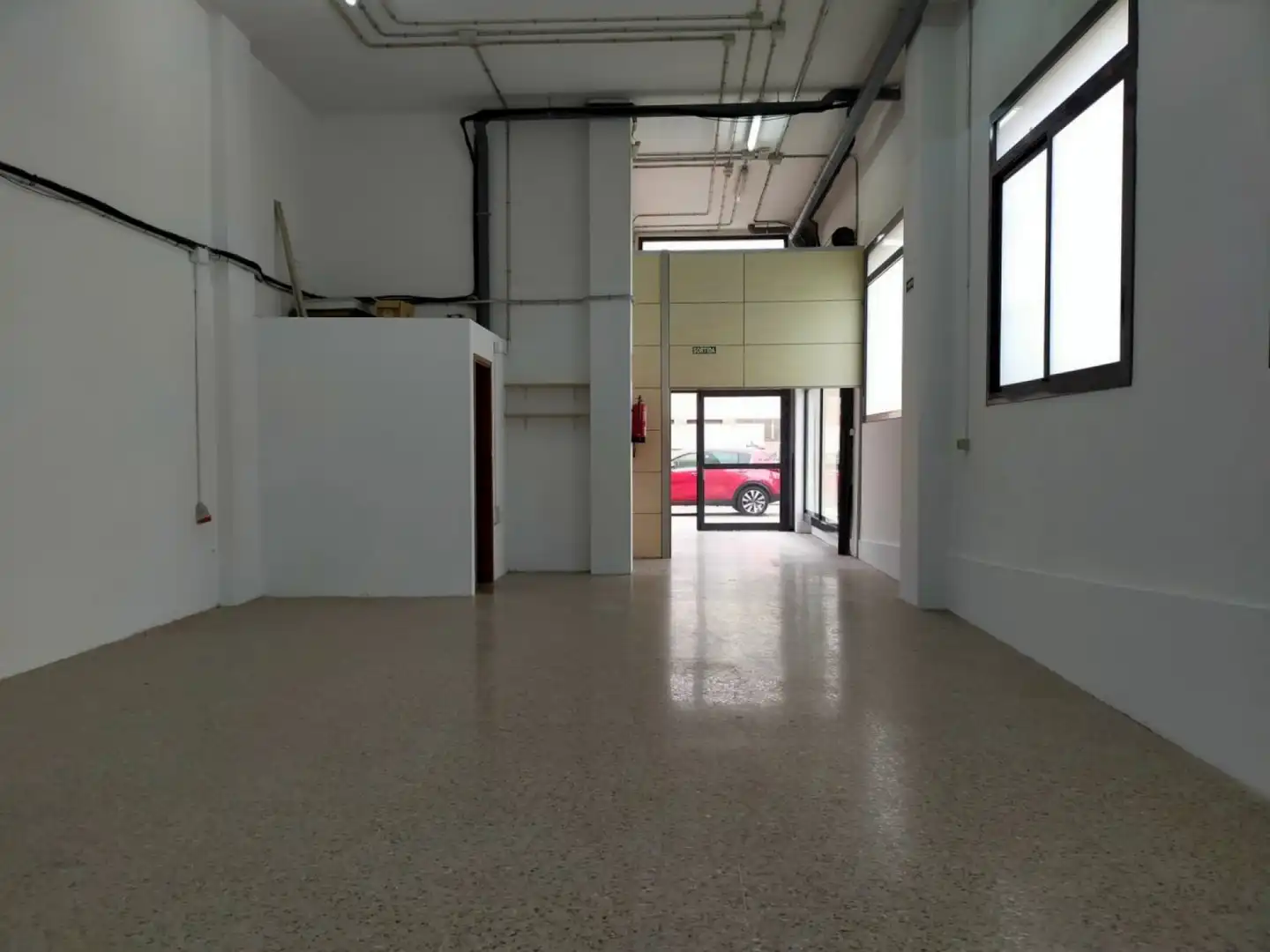 Industrial buildings for rent in Mataró  with Heating
