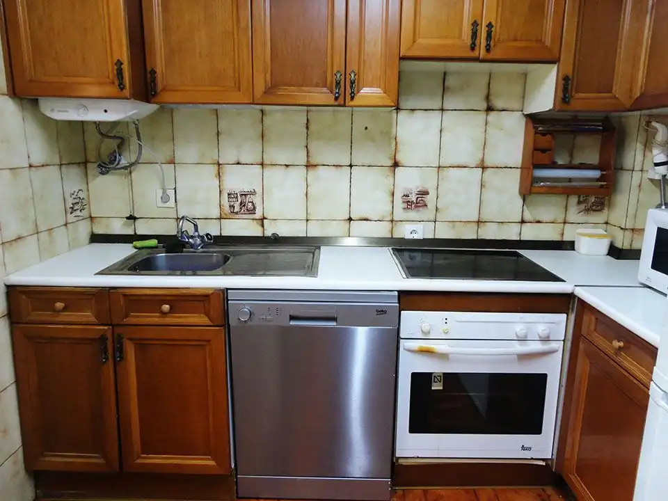 Cocina de Finca rústica en venta en Valle de Valdelaguna con Calefacción, Terraza y Trastero