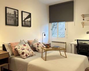 Bedroom of Flat to share in  Madrid Capital  with Air Conditioner and Terrace