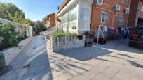 Exterior view of House or chalet for sale in Fuenlabrada  with Air Conditioner, Terrace and Swimming Pool