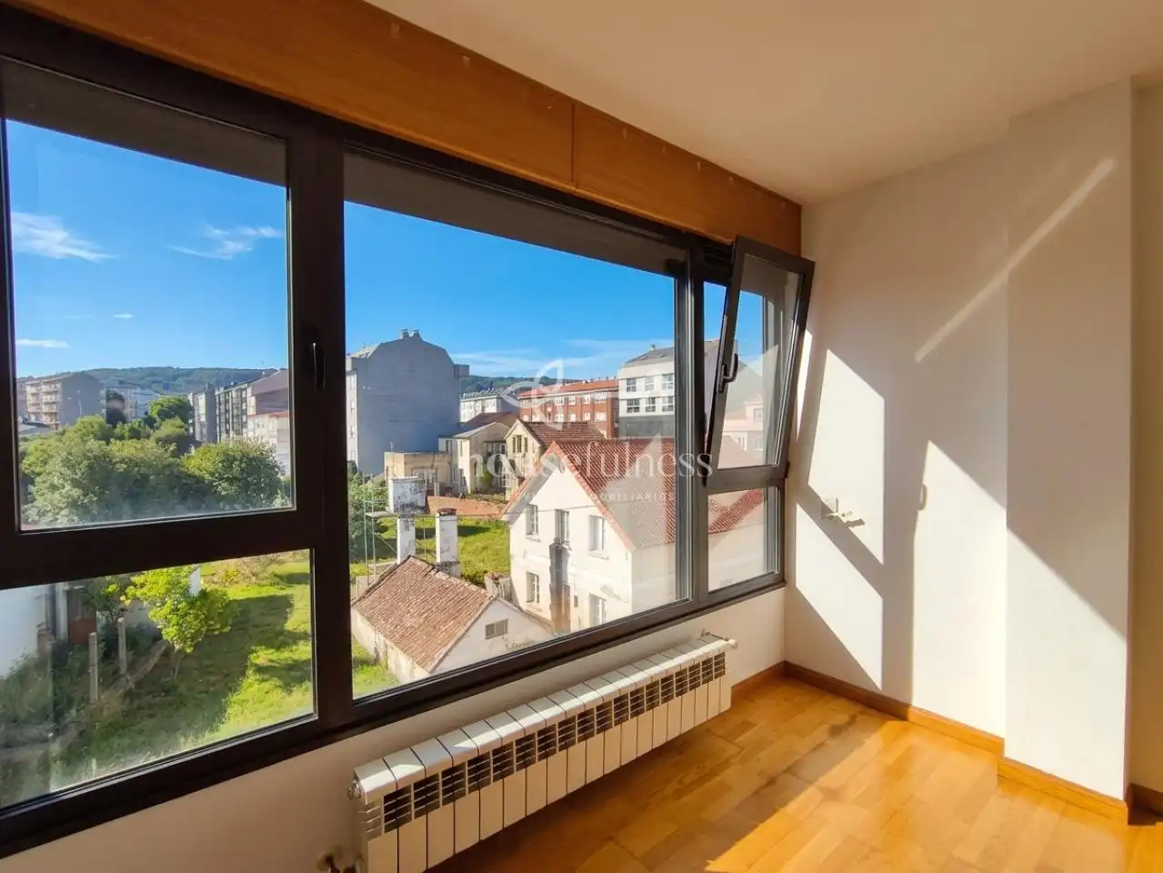 Piso con ascensor en venta en Fene, imagen 2