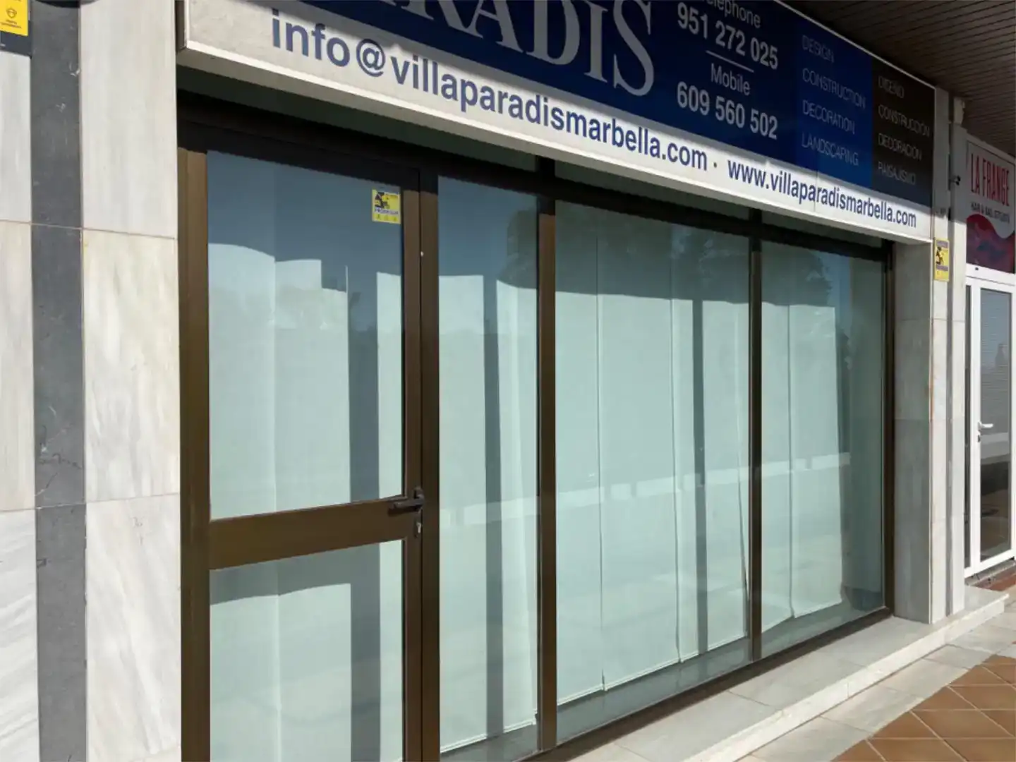Vista exterior de Local en venta en San Pedro de Alcántara