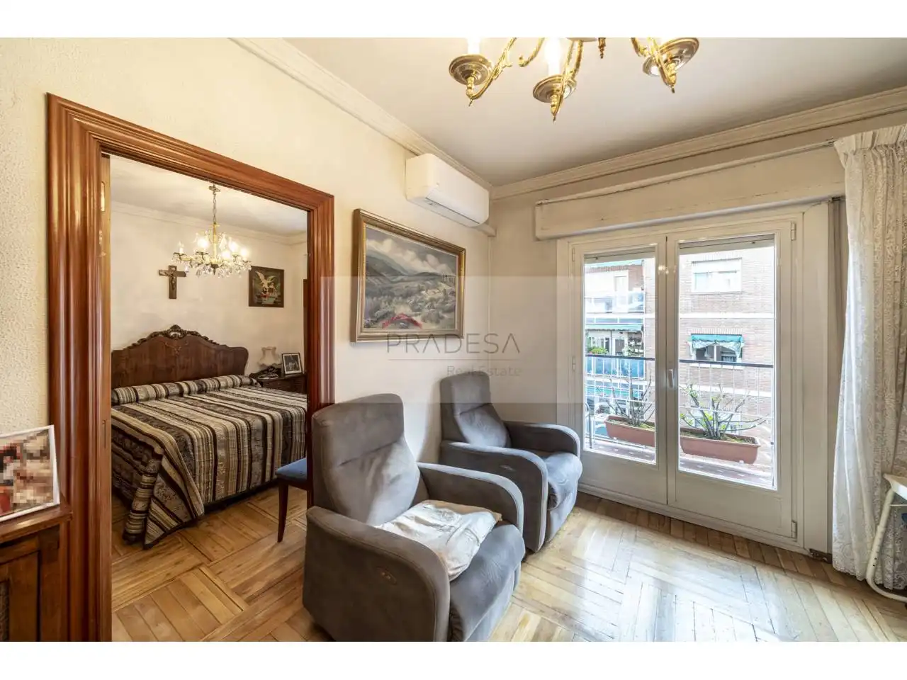 Sala de estar de Piso en venta en Madrid con Calefacción, Parquet y Terraza