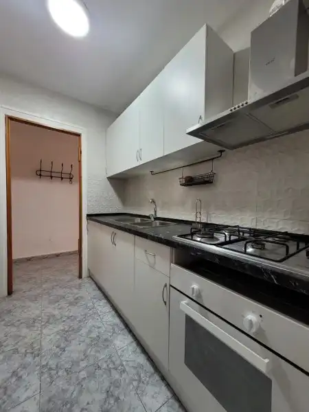 Flat for sale in Calle San Martín, 7, La Florida - Parque Norte