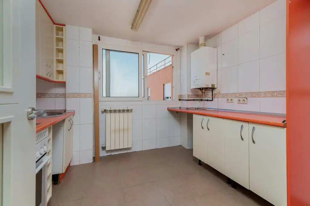 Flat with lift for sale in C/ Domingo Párraga, imagen 6