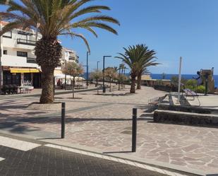 Vista exterior de Apartament de lloguer en Guía de Isora amb Balcó