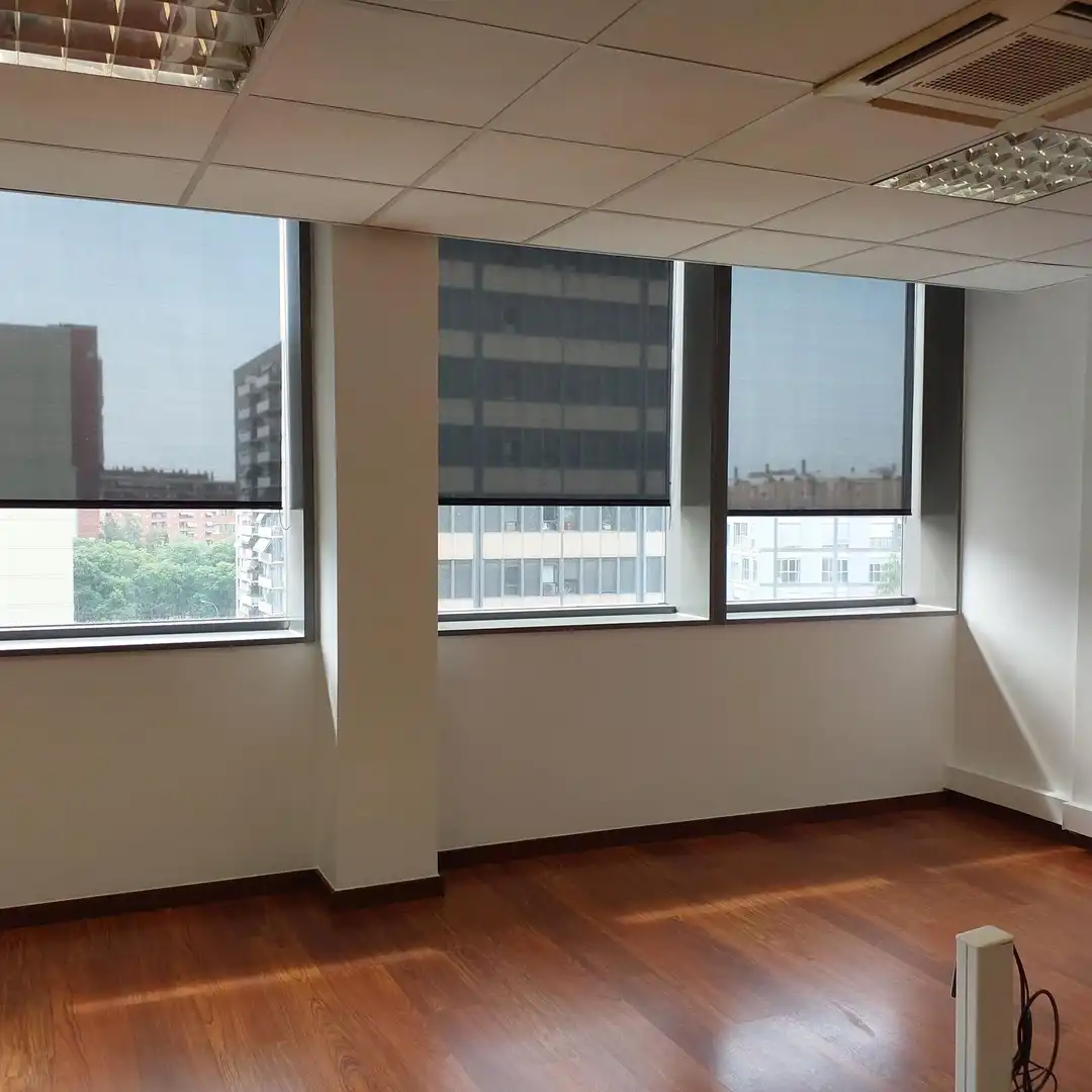 Office space with lift to rent in Gran Via de les Corts Catalanes, imagen 3