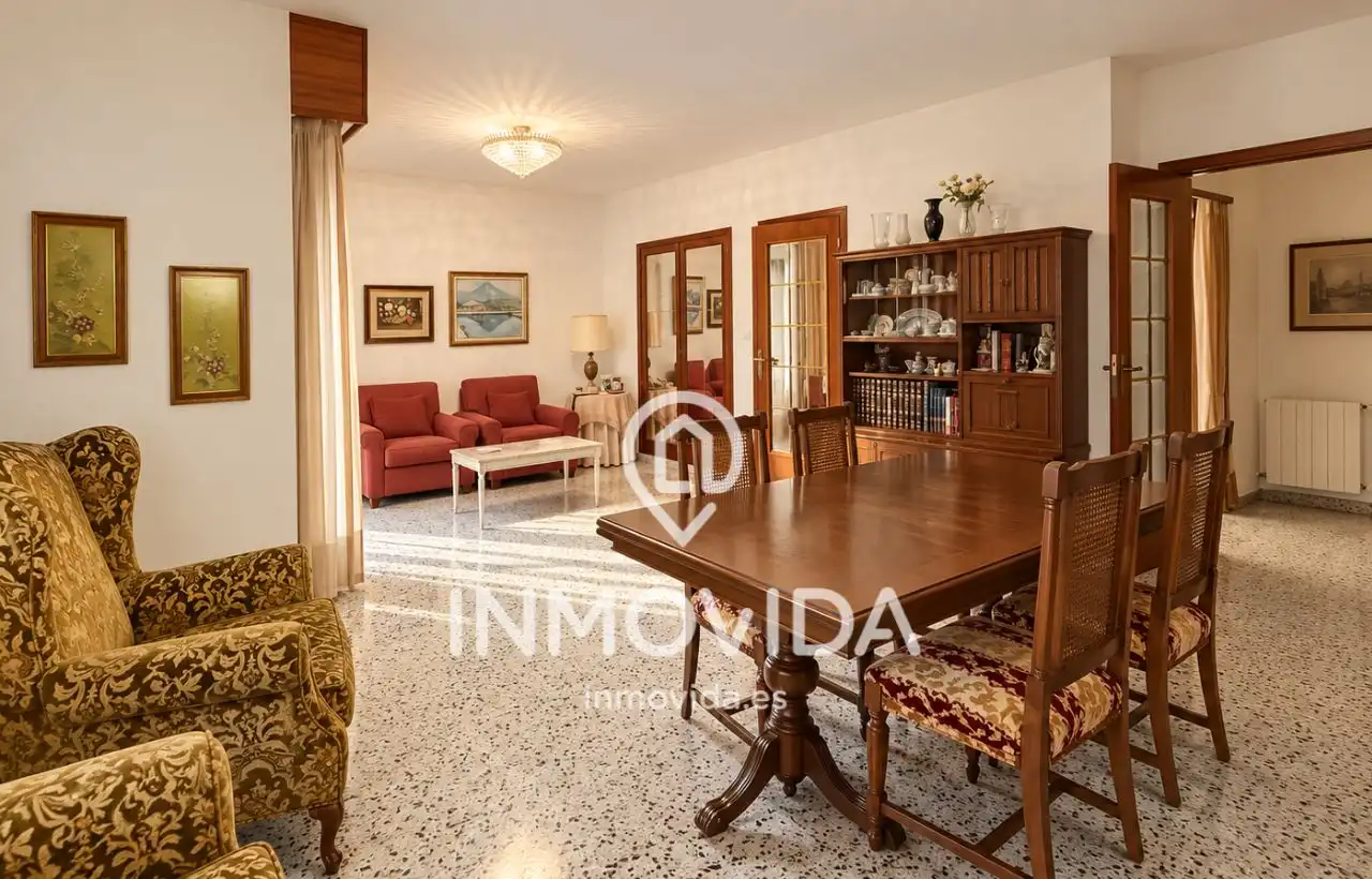 Appartamento con terrazza in vendita a Avenida de Gregorio Molina, imagen 2